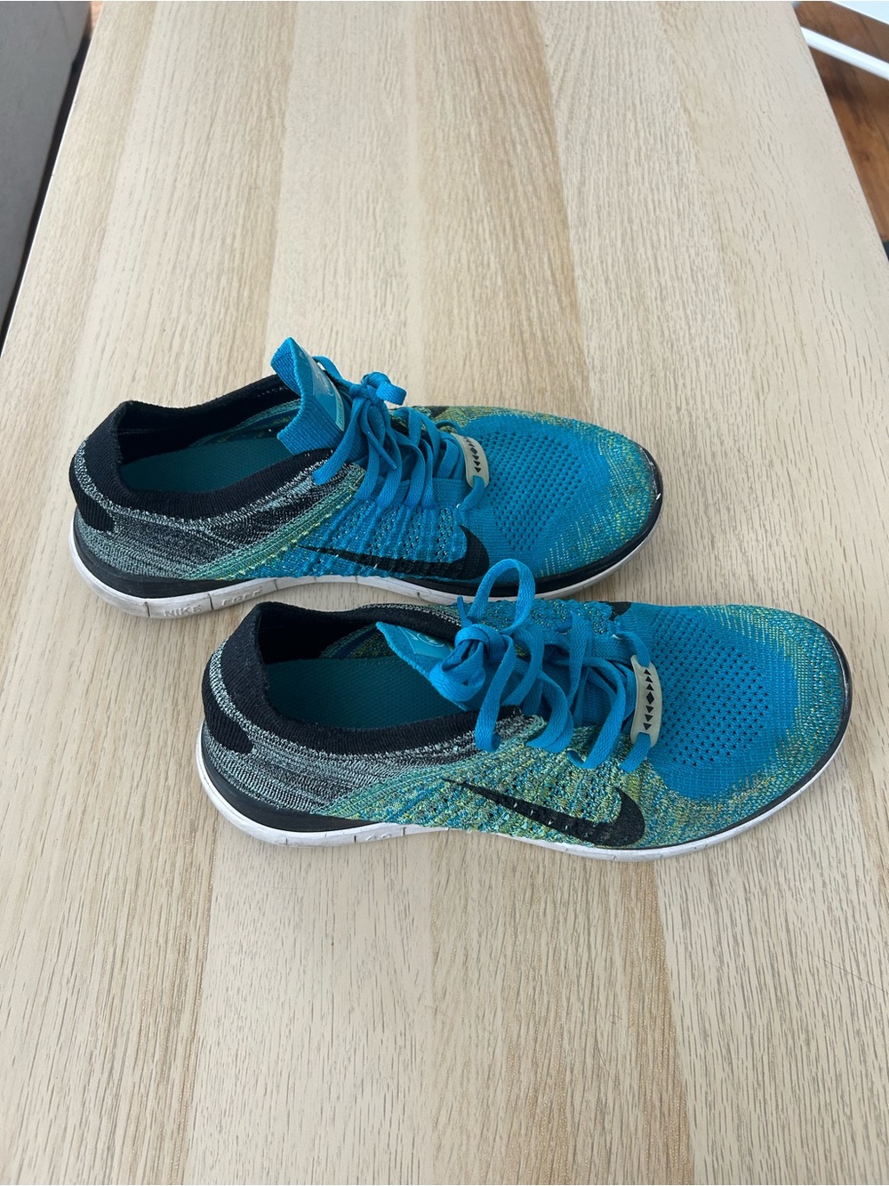 Nike Free 4.0 N7 Running Sneakers